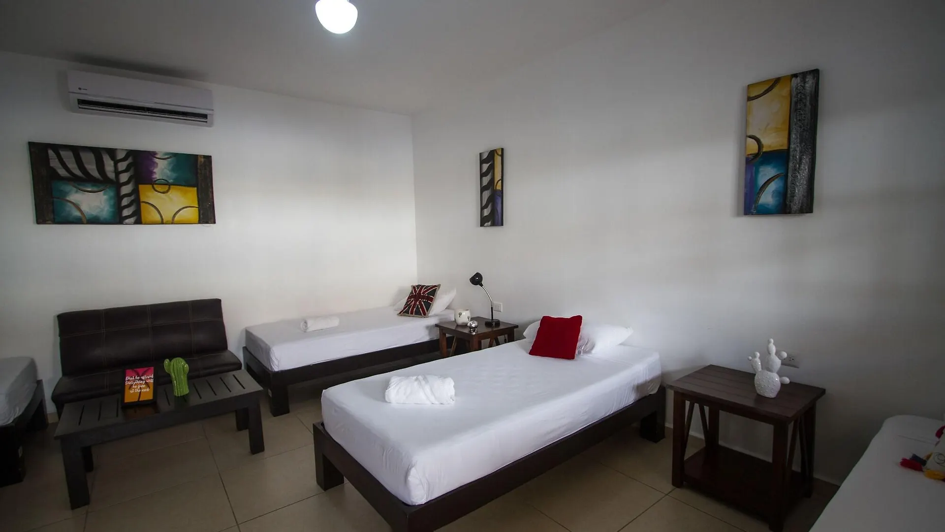 We Playa Hotel Playa del Carmen Hostel