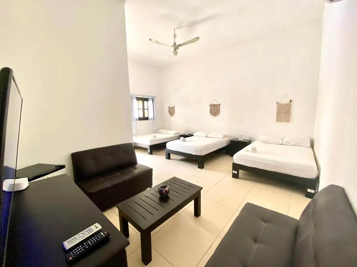 Hostel We Playa Hotel Playa del Carmen